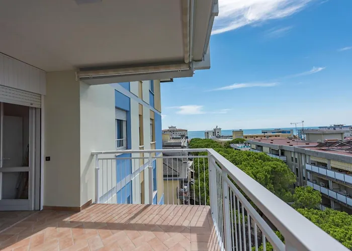 Appartement Spacious Flat With Sea View Terrace - Beahost