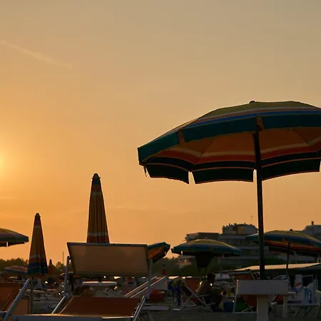 Spacious Flat With Sea View Terrace - Beahost Bibione
