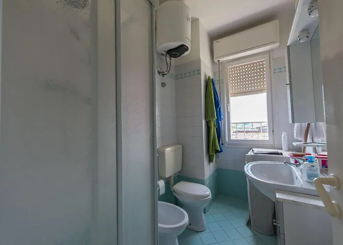 Spacious Flat With Sea View Terrace - Beahost Apartmán